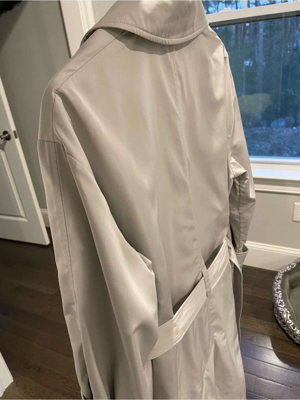 Emporio Armani long trench coat - pearl silver-gray - Picture 2 of 9